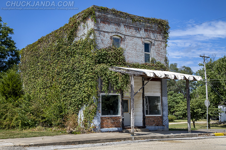 Forgottonia Illinois Abandoned Store