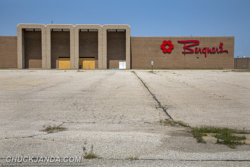 Forgottonia Illinois Abandoned Bergner's